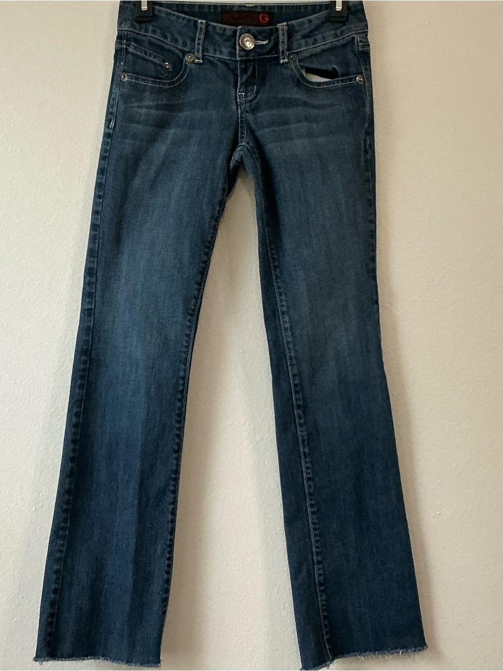 G by GUESS Claudia Bootcut Jeans Raw Hem Blue Denim Y2K Flare Size 26